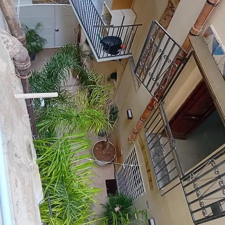 Capo Apartment